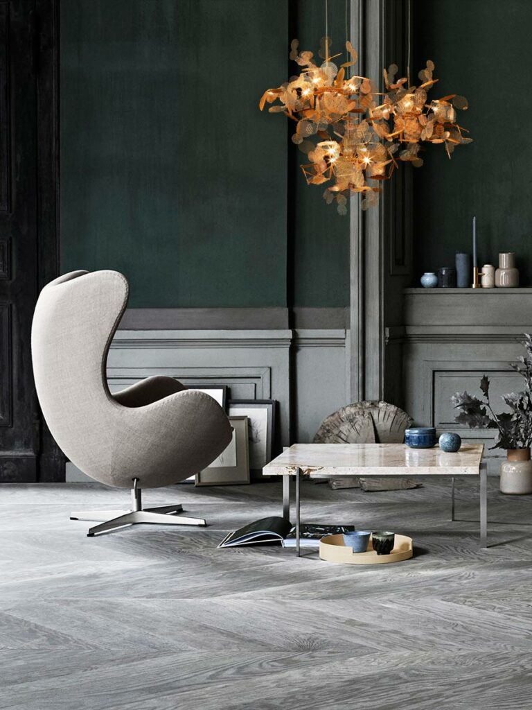 UNFOCUSED 18 28051 3